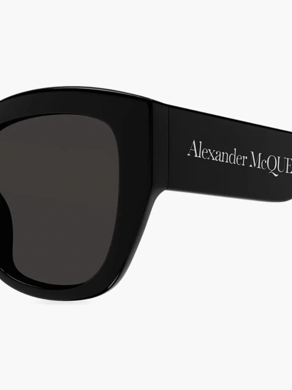 Alexander McQueen reposhing this